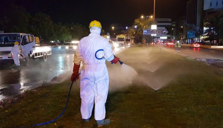 دبئی میں بڑے پیمانے پر کورونا وائرس کی روک تھام کیلیے مہم شروع کر دی گئی ہے