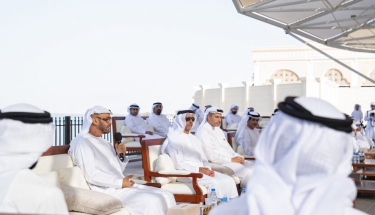 محمد بن زید کہتے ہیں کہ 'ہم اس مشکل وقت سے گزریں گے