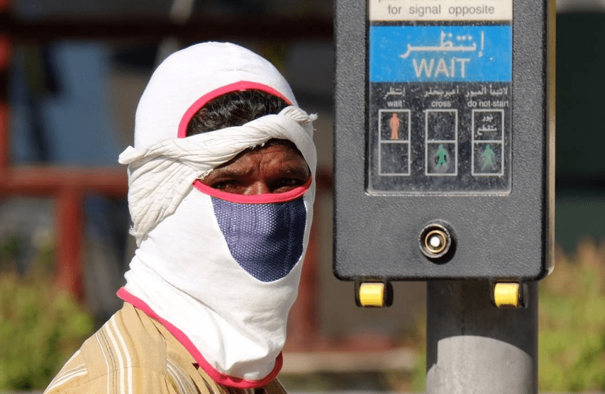 متحدہ عرب امارات کے رہائشی احتیاطی تدابیر کی پیروی کر رہے ہیں