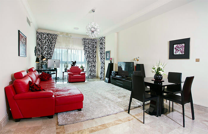 ہوٹل بک کروانا