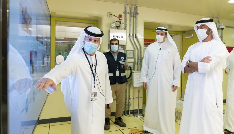 محمد بن زید نے براكة نیوکلیئر پاور پلانٹ کا دورہ کیا