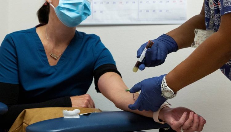 ابوظہبی میں داخل ہونے والے لوگوں کے لئے ریپڈ کورونا وائرس اسکریننگ کی سہولت