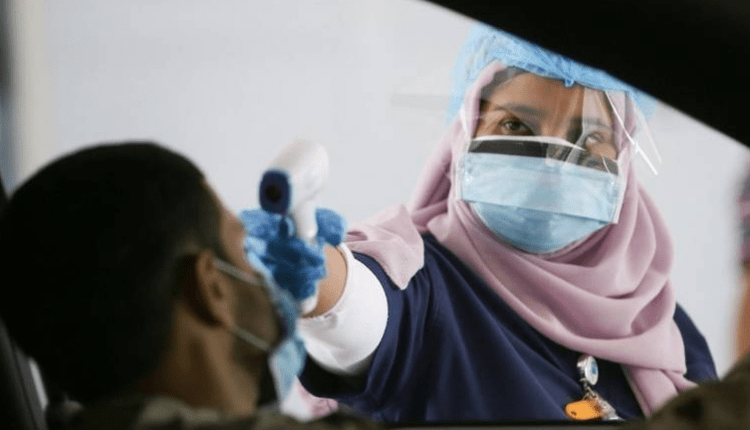 ابوظہبی ڈرائیو ٹیسٹ رہائشیوں کو یاد دلاتا ہے کہ کوویڈ 19 ابھی ختم نہیں ہوا