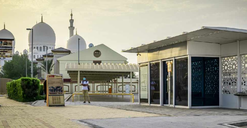 ابوظہبی میں 145 ائر کنڈیشنڈ بس شیلٹر دوبارہ کھولے جایں گے