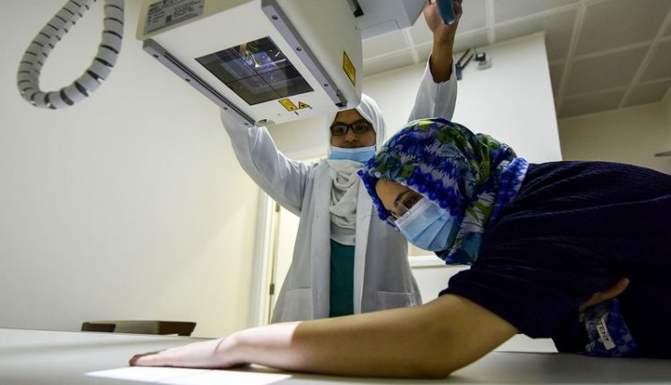 دبئی میں پاکستان میڈیکل سنٹر مریضوں کیلیے مفت علاج کر رہا ہے