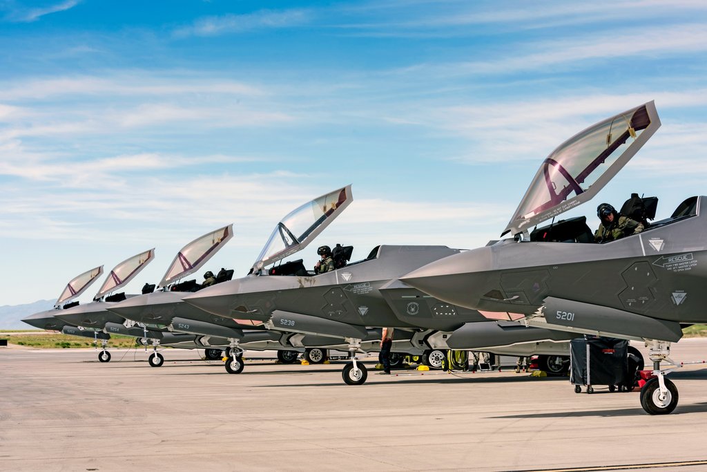 امارات امریکہ سے دنیا کے مہنگے ترین F-35 جیٹ طیارے خرید رہا ہے
