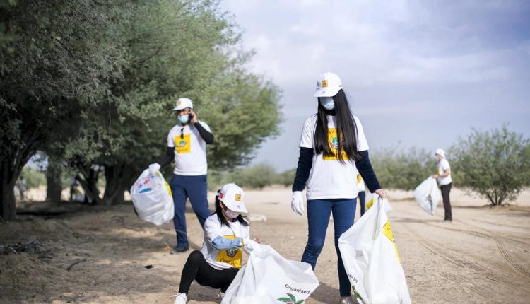 کلین اپ یو اے ای مہم کے زریعے دبئی کے صحرا سے 12 ٹن کوڑا اٹھایا گیا