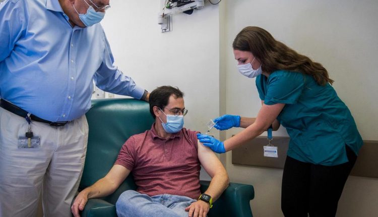 کوویڈ ۔19 ویکسین مصر، ترکی، اسرائیل اور پورے مشرق وسطی میں کب دستیاب ہوگی؟