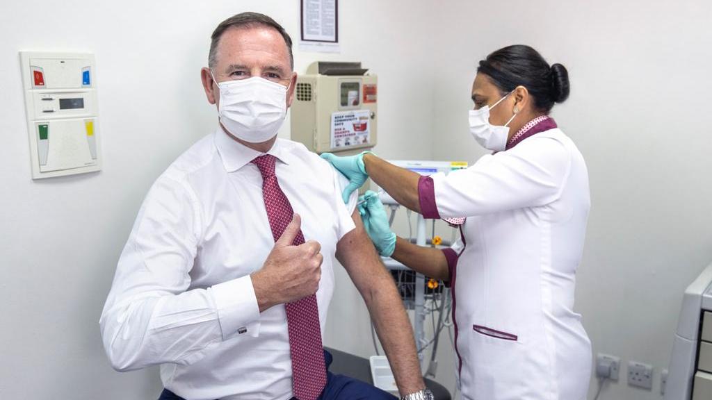 Etihad Aviation Group’s global head, Tony Douglas, also received the vaccination